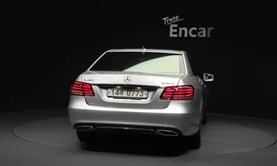 Mercedes-Benz E-Class 2016, 194816 км, за 6039.12 USD