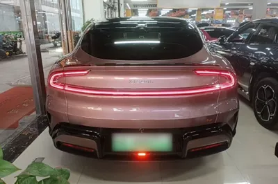 Xiaomi Auto YU7 2025, 14400 км, за 43701 USD