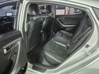 Hyundai Avante 2014, 58119 км, за 3931.99 USD - фото 10