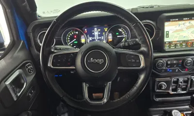 Jeep Wrangler 2022, 46878 км, за 31125.8 USD - фото 13