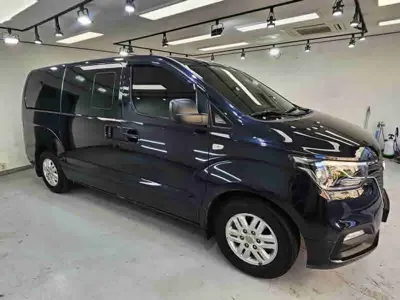Hyundai Starex 2021, 99526 км, за 11549.39 USD