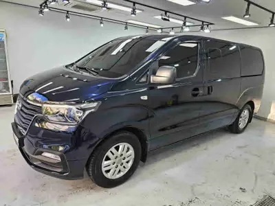 Hyundai Starex 2021, 99526 км, за 11549.39 USD