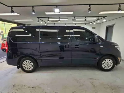 Hyundai Starex 2021, 99526 км, за 11549.39 USD