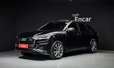 Audi Q8 · 2021 год