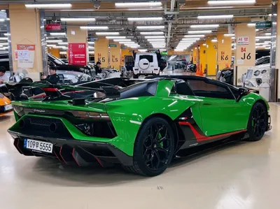 Lamborghini Aventador 2020, 7408 км, за 623605.1 USD