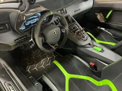 Lamborghini Aventador 2020, 7408 км, за 623605.1 USD - фото 8