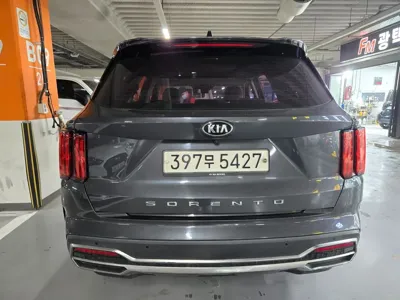 Kia Sorento 2021, 117332 км, за 14375.74 USD