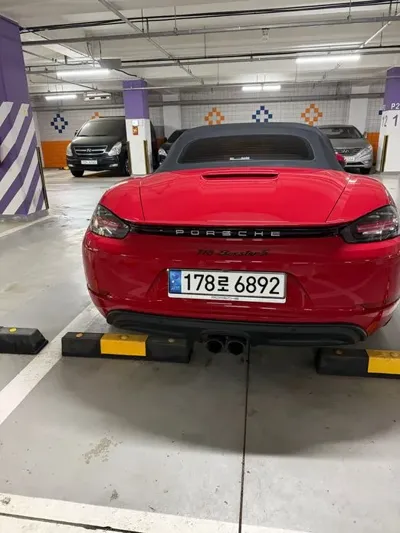 Porsche 718 2018, 66300 км, за 34134.17 USD