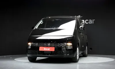Hyundai Staria 2022, 55771 км, за 15688.59 USD