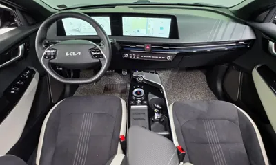 Kia EV6 2024, 54696 км, за 29432.82 USD - фото 7