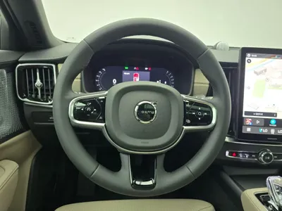 Volvo S90 2026, 267 км, за 38354.01 USD - фото 13