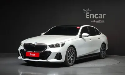 BMW 5-Series · 2026 год