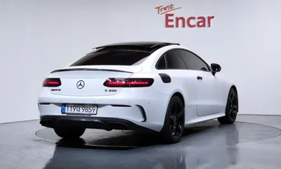 Mercedes-Benz E-Class 2022, 47111 км, за 30228.16 USD