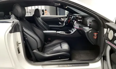 Mercedes-Benz E-Class 2022, 47111 км, за 30228.16 USD - фото 11