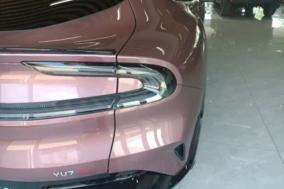 Xiaomi Auto YU7 2025, 3700 км, за 45911 USD - фото 14