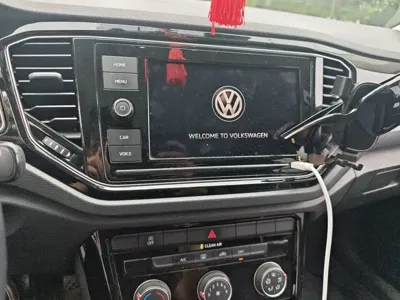 Volkswagen T-Roc 2019, 135600 км, за 8202.01 USD - фото 6