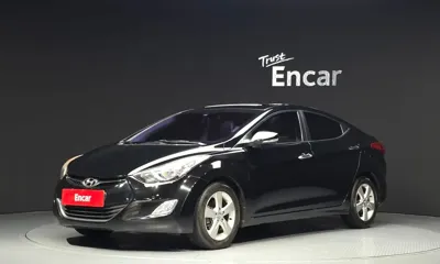 Hyundai Avante · 2013 год