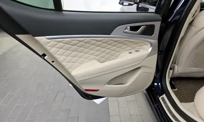 Genesis G70 2020, 65867 км, за 16381.71 USD - фото 25