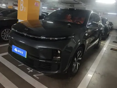 Li Auto Li L8 · 2023 год