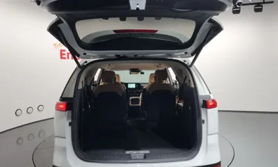 Kia Canival 2022, 78371 км, за 16588.62 USD - фото 20