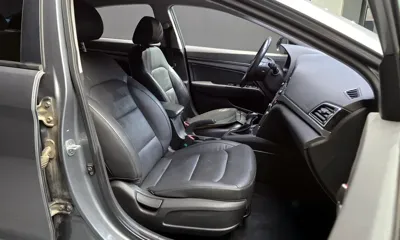 Hyundai Avante 2016, 221859 км, за 3305.13 USD - фото 10