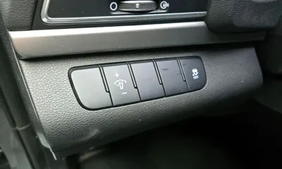 Hyundai Avante 2016, 221859 км, за 3305.13 USD - фото 17