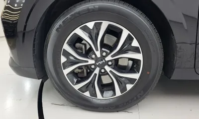 Kia Canival 2023, 108815 км, за 14113.17 USD