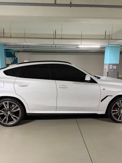 BMW X6 2023, 17000 км, за 58093.74 USD - фото 11
