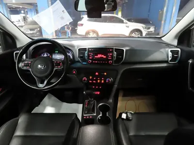 Kia Sportage 2018, 106831 км, за 7548.9 USD - фото 17