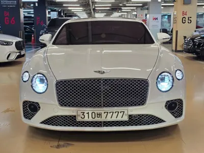 Bentley Continental 2021, 21700 км, за 140065.22 USD