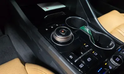 Kia K5 2021, 104812 км, за 14042.59 USD - фото 9