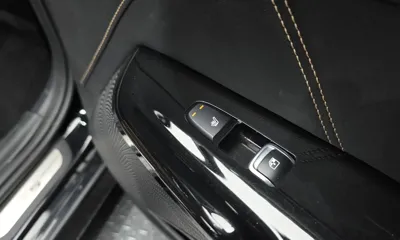 Kia K5 2021, 104812 км, за 14042.59 USD - фото 20