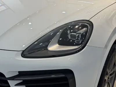 Porsche Cayenne 2019, 82600 км, за 57168.9 USD - фото 22