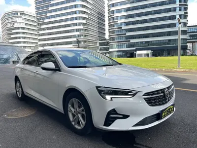Buick Regal 2020, 64000 км, за 8649.64 USD