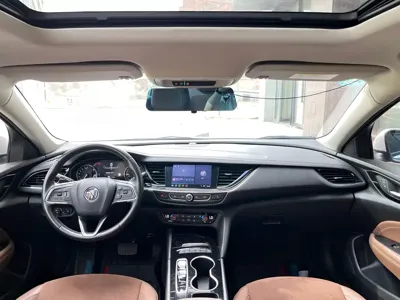 Buick Regal 2020, 64000 км, за 8649.64 USD