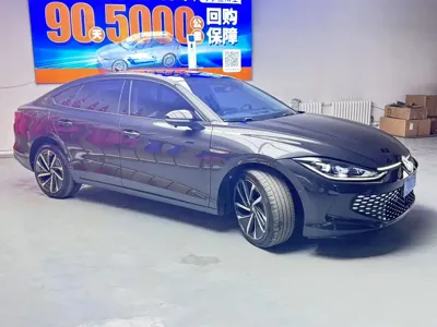 Volkswagen Lamando 2023, 40000 км, за 22457.51 USD