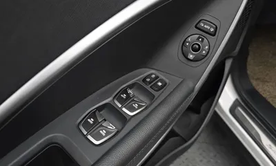Hyundai Santafe 2017, 75181 км, за 9780.75 USD - фото 35