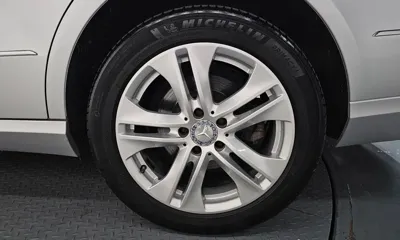 Mercedes-Benz E-Class 2011, 46465 км, за 5842.2 USD