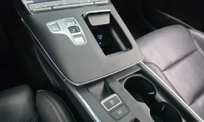 Hyundai Grandeur 2021, 111846 км, за 12143.89 USD - фото 9