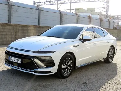 Hyundai Sonata 2024, 50233 км, за 7338.02 USD