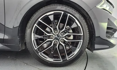 Kia K5 2021, 60242 км, за 14325.74 USD