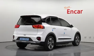 Kia Niro 2024, 20561 км, за 16345.02 USD