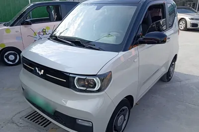 Wuling Hongguang MINIEV · 2022 год