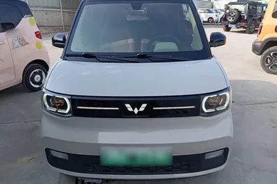 Wuling Hongguang MINIEV 2022, 26000 км, за 4969 USD