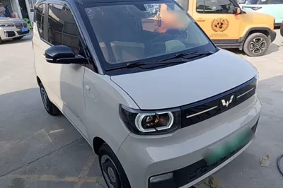 Wuling Hongguang MINIEV 2022, 26000 км, за 4969 USD