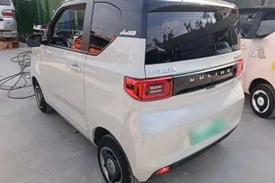 Wuling Hongguang MINIEV 2022, 26000 км, за 4969 USD