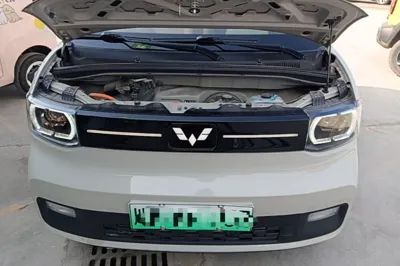 Wuling Hongguang MINIEV 2022, 26000 км, за 4969 USD - фото 24