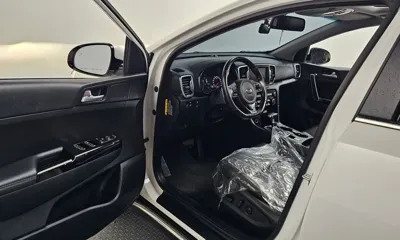 Kia Sportage 2018, 71575 км, за 9386.57 USD - фото 10