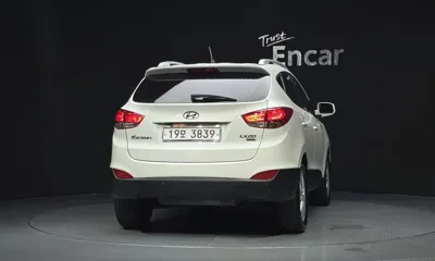 Hyundai Tucson 2010, 136534 км, за 2494.42 USD