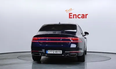 Genesis G90 2023, 5903 км, за 41618.76 USD